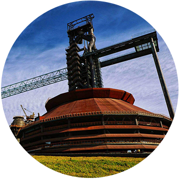 Refractory materials for ironmaking